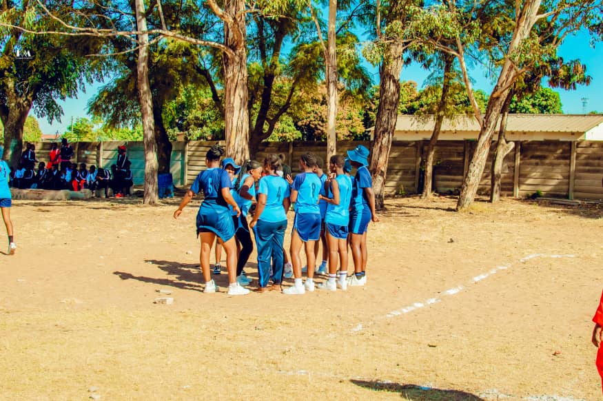 MFM Academy — Players gathering beside the court