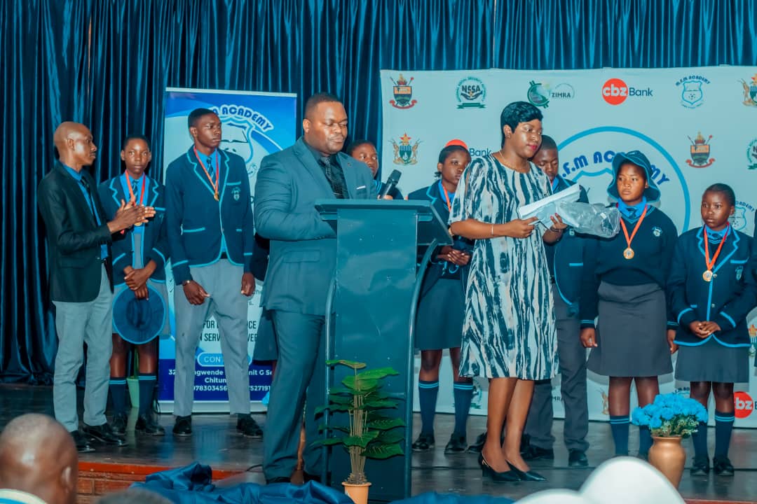 MFM Academy — Award presentation on stage
